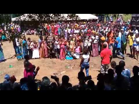 SM Mwalozi Na DJ Tsanyu Live Performance - YouTube