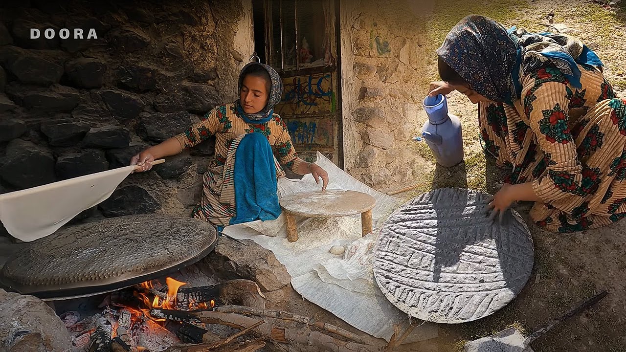 Baking Bread In Nomadic Life Iran Doora Youtube