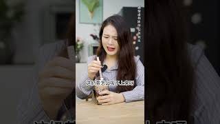 以前是三块一杯奶茶当下午茶，现在拿48一杯的奶茶当晚饭！