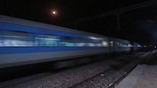 TOP SPEED Action of 12003 LUCKNOW SHATABDI Express | 130 kmph | Indian Railways !!!