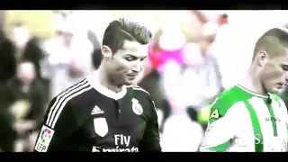 Cristiano Ronaldo against players Cordoba