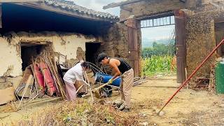 This Couple Renovated an Abandoned House from Start to Finish (Time Lapse)