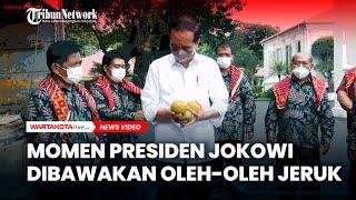 Momen Presiden Jokowi Dibawakan Oleh-Oleh Jeruk dari Warga Desa Liang Melas Datas, 6 Desember 2021