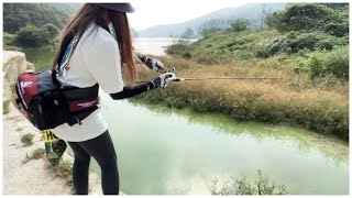 배스낚시 하다가 놀라😱 자빠질뻔 했습니다. BASS FISHING