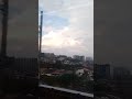 Awan Awan putih kuning Merah hitam di langit jam 8.00 Pagi.Tarikh 15 Hb Oktober 2024