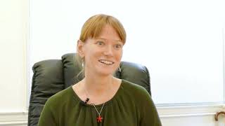 Knowledge Train – Meet Our Trainers