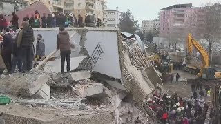 Earthquake death toll rises in Turkey, Syria