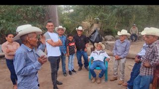 Compartiendo experiencias con los hermanos mejía