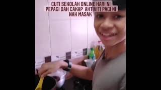 Anak lelaki masak. Why not? Girl atau boy mesti tau buat keje rumah. Ini lah asas berdikari