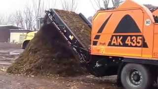 Grinder - Doppstadt AK435 in Operation