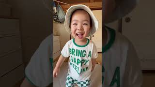 子どものはしゃいでる顔が可愛すぎる🕺#shorts #kawaii #育児 #赤ちゃん #こども #2歳