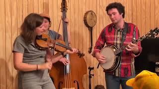 Hot Fiddling Lady Sami Braman \u0026 Band