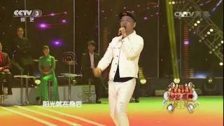 [综艺盛典]歌曲《派》 表演：丁于 | CCTV