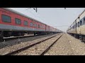 spoornkranti superfast express 🚸 crossing near dighwara