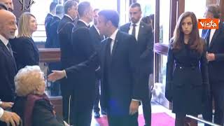 Anche Macron a Montecitorio per i funerali di Napolitano. Ecco l'arrivo