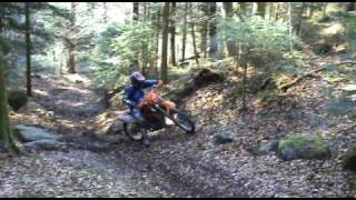 Essai de l'Husaberg 450 FE et de la KTM EXC-R 2009