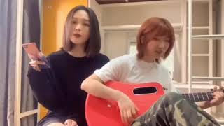 Yale Wang \u0026 Rio Wang (flammable\u0026explosive team)sing together in the dorm_yealy's vlog#youthwithyou2