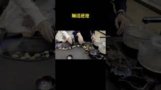 右手持壺，逆時針註水表示歡迎您來喝茶，順時針註水表示送客，妳學廢了嗎？wechat：zcj049 #召喚茶友 #喝茶 #普洱茶