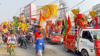 ពិធីដង្ហែអ្នកតានៅច្បារអំពៅ 13.02.2025 អ្នកតាខ្ទង់រយអង្គហែទៅកោះក្របី  (2) Neak Ta Chen 铁桥头游神 - 4K