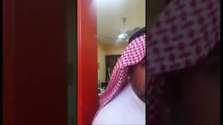 شاهد مدير مدرسه وش قال لحد اباء الطلاب