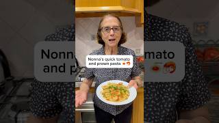 Nonna’s quick tomato and prawn pasta recipe 🍝🦐