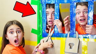 Escaping From the Carton Prison || Awkward Funny Situation at School