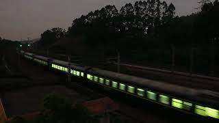 [HD] The Northbound passenger train HXD1D 0195 + 25G (K116) at ZhangMuTou