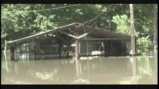 ROSEDALE FLOOD STAND UP - LIVE SHOT - MAY 4, 2011