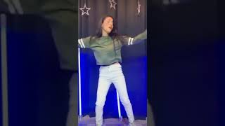 Muskan Kalra new dance video