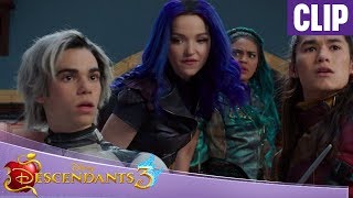 Descendants 3 - Chanson : Night falls