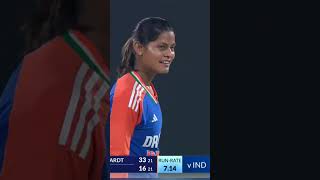 RADHA YADAV WICKET DOWN ONE BY ONE BOLDOUT AND CATCH