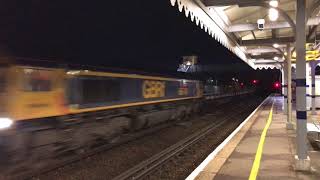 (HD) GBRf 66745 passes Paddock Wood working 6O69 - 27/12/17