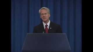 Larry Klayman speaks at the Reagan Library, Oct. 13, 2003