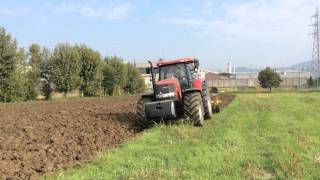 Case ih Puma 230cvx con aratro quadrivomere