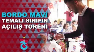 Uğurcan ve Hüseyin, Bordo Mavi temalı sınıfın açılış töreninde Sürmeneli minik öğrencilerle buluştu