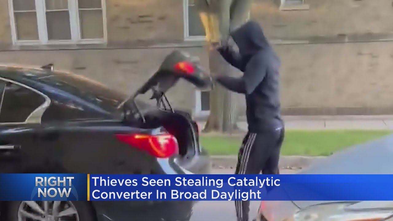 Thieves Caught Stealing Catalytic Converters In Broad Daylight - YouTube