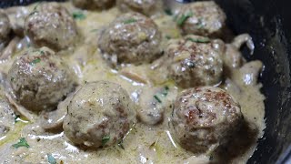 CREAMY MEATBALLS WITH MUSHROOMS | EASY DELICIOUS AND TENDER MEATBALLS | NOT SWEDISH MEATBALLS