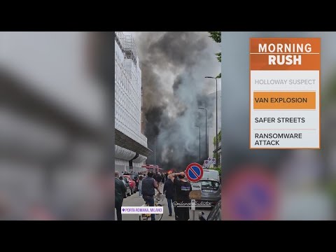 Van Carrying Oxygen Tanks Explodes In Italy - YouTube