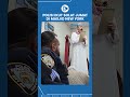 Polisi Ikut Solat Jumat Terakhir di Masjid New York