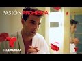 Pasión Prohibida | Exclusiva: Jencarlos desnudo | Telemundo Novelas