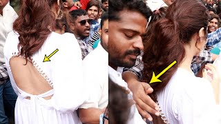 పాపం రాశి కన్నా 😲😲: Rashi Khanna Felt Uncomfortable Mobbed By Her Fans At Pakka Commercial