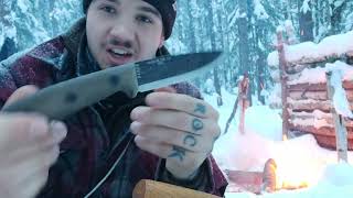 Esee Rb3 ! Review et teste de coupe! Un excellent couteau de bushcraft.