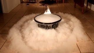 Giant Dry Ice Bubble Experiment!