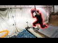 BASKETBALL TRICK SHOTS AT THE SKATEPARK! BASKETBALL TRICK SHOTS AT THE SKATEPARK!