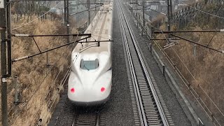 雪の時でもかっこいい！高座渋谷駅新幹線通過シーン。