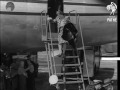 fashion show on aeroplane 1946