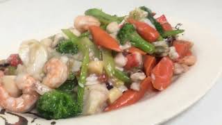 How to make American Chinese Food: Happy Family Seafood Delight (海鲜大烩)