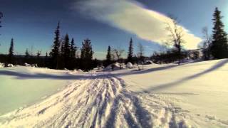 Vaarallinen lasku! dangerous cross-country skiing.