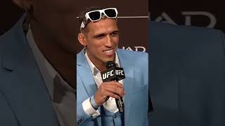 "Será que Islam vai querer botar o maior finalizador da história do UFC para baixo?" 🤔