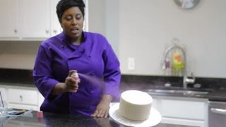 Cake Decorating With a Spray Can : Cake Decorating